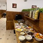 Valencia Готель Одеса
